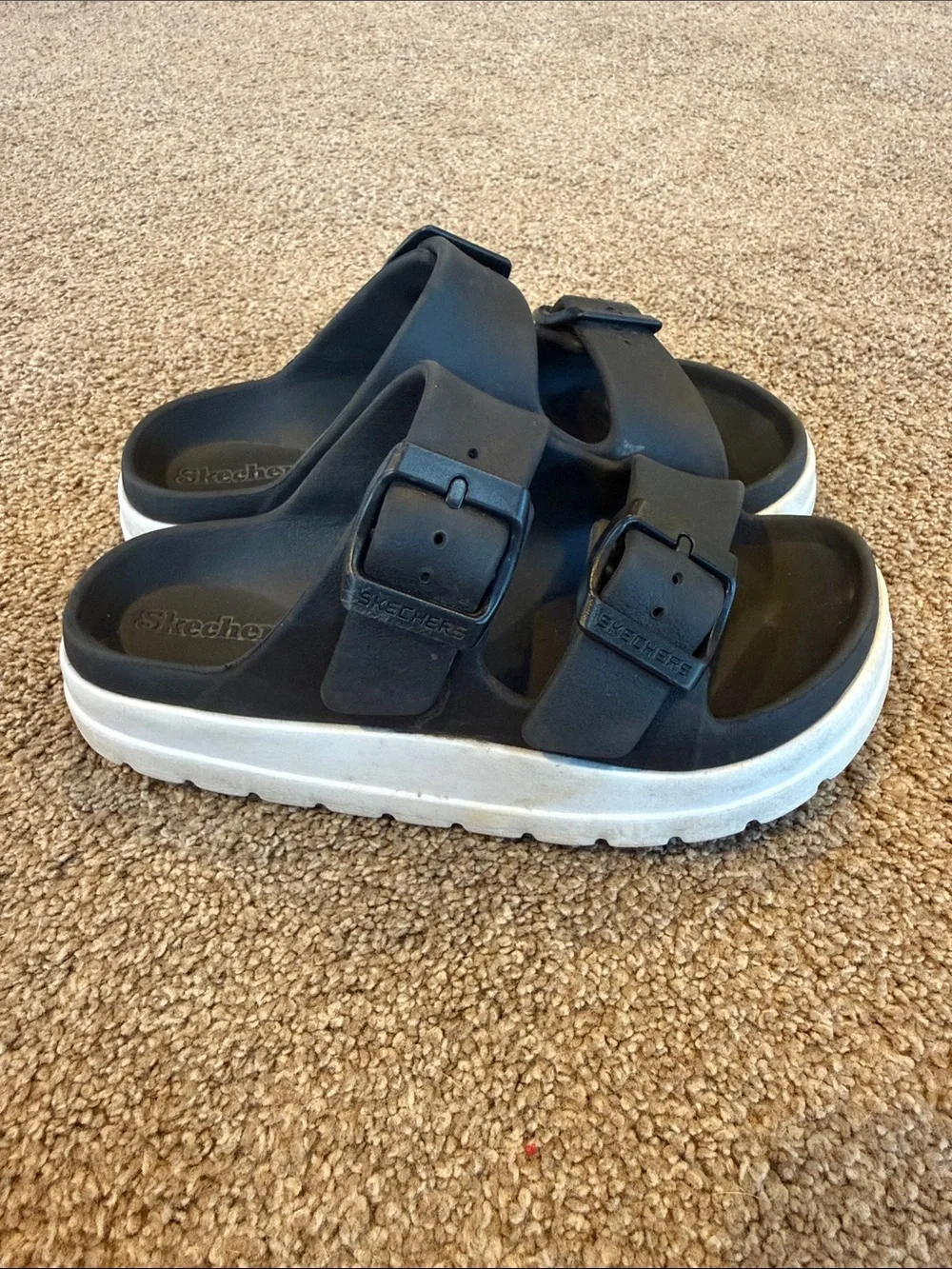 Skechers | Cali Buckle Slide Sandals with White Platform Sole